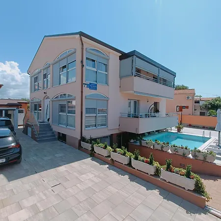 Slavica Porec